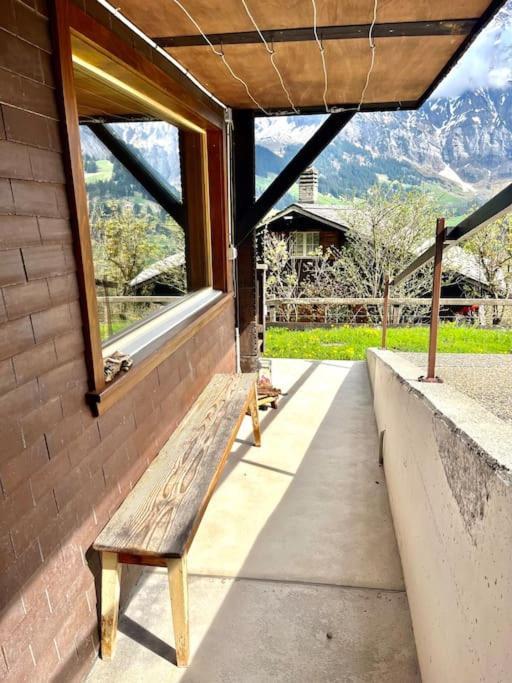 Chalet Sonnenheim, Wohnung Mit Panoramafenster Adelboden Exterior foto